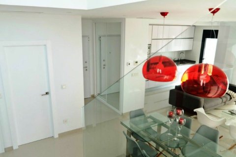 Villa for sale in Guardamar del Segura, Alicante, Spain 3 bedrooms, 116 sq.m. No. 43185 - photo 7