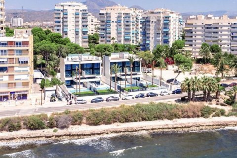 Townhouse for sale El Campello, Alicante, Spain 3 bedrooms, 524 sq.m. No. 41709 - photo 1