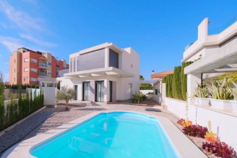 Villa for sale in El Campello, Alicante, Spain 3 bedrooms, 319 sq.m. No. 43848 - photo 1