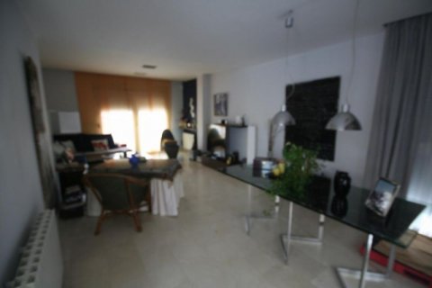 Villa for sale in Alicante, Spain 4 bedrooms, 400 sq.m. No. 44238 - photo 7