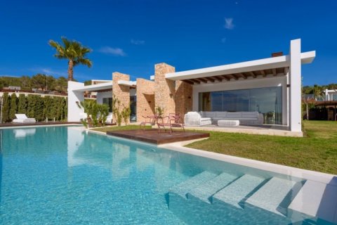 Villa for sale on Ibiza, Spain 5 bedrooms, 421 sq.m. No. 45318 - photo 3