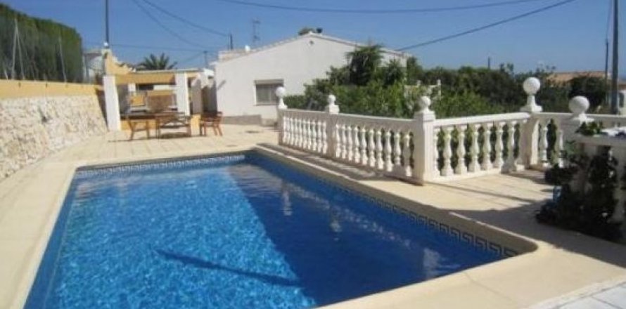 Villa in Calpe, Alicante, Spain 197 sq.m. No. 44419