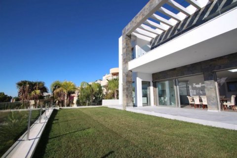 Villa for sale in Villajoyosa, Alicante, Spain 4 bedrooms, 458 sq.m. No. 45673 - photo 6