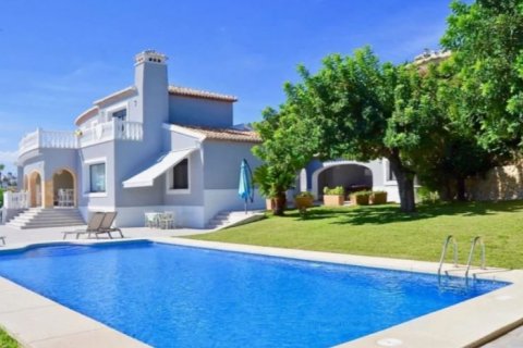 Villa for sale in Javea, Alicante, Spain 8 bedrooms, 600 sq.m. No. 42189 - photo 2
