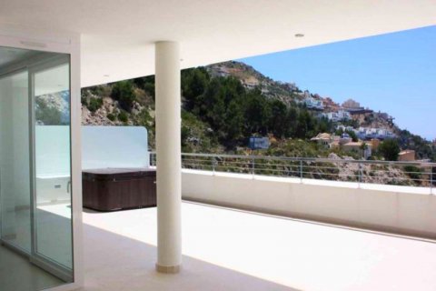 Penthouse for sale in Altea, Alicante, Spain 3 bedrooms, 247 sq.m. No. 41719 - photo 10