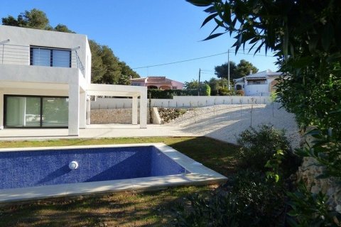 Villa for sale in Javea, Alicante, Spain 4 bedrooms, 250 sq.m. No. 44204 - photo 4