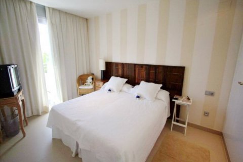 Villa for sale in Altea, Alicante, Spain 4 bedrooms, 256 sq.m. No. 43929 - photo 6