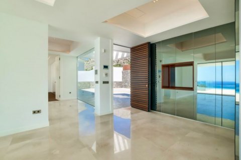 Villa for sale in Altea, Alicante, Spain 5 bedrooms, 750 sq.m. No. 45634 - photo 7