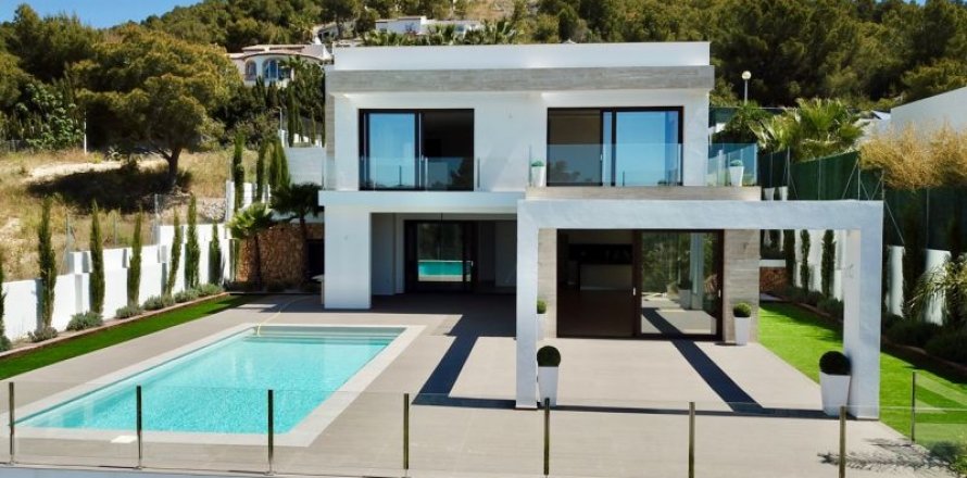 Villa in Javea, Alicante, Spain 3 bedrooms, 320 sq.m. No. 46058