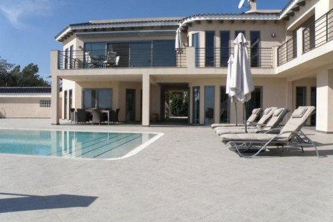 Villa for sale in Altea, Alicante, Spain 4 bedrooms, 800 sq.m. No. 44383 - photo 2