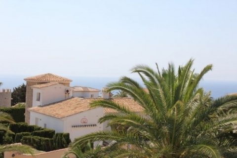 Villa for sale in Javea, Alicante, Spain 3 bedrooms, 234 sq.m. No. 45684 - photo 2