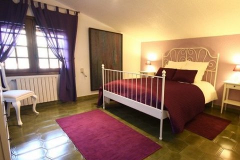 Villa for sale in Alicante, Spain 6 bedrooms, 380 sq.m. No. 45691 - photo 7