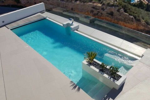 Villa for sale in Alicante, Spain 3 bedrooms, 300 sq.m. No. 44622 - photo 3