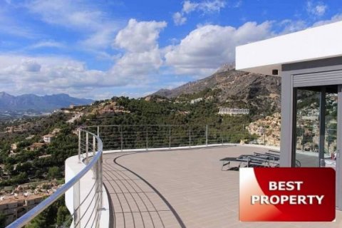 Villa for sale in Altea, Alicante, Spain 4 bedrooms, 600 sq.m. No. 44141 - photo 8