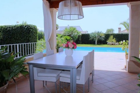 Villa for sale in Alfaz del Pi, Alicante, Spain 7 bedrooms, 554 sq.m. No. 44150 - photo 5