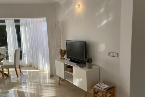 Apartment for sale in Bendinat, Mallorca, Spain 1 bedroom, 48 sq.m. No. 47625 - photo 5