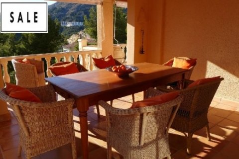 Villa for sale in Altea, Alicante, Spain 3 bedrooms, 240 sq.m. No. 45433 - photo 6