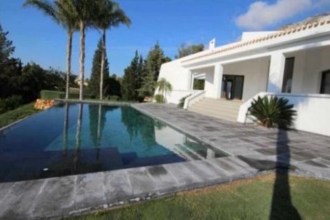 Villa for sale in Javea, Alicante, Spain 4 bedrooms, 500 sq.m. No. 46016 - photo 4