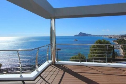 Villa for sale in Altea, Alicante, Spain 6 bedrooms, 772 sq.m. No. 42385 - photo 7