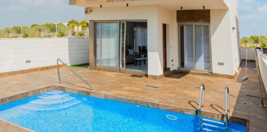 Villa in Alicante, Spain 3 bedrooms, 172 sq.m. No. 42629