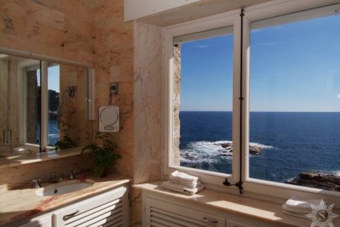 Villa for sale Begur, Girona, Spain 9 bedrooms, 835 sq.m. No. 41415 - photo 19