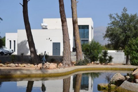 Villa for sale in Alfaz del Pi, Alicante, Spain 4 bedrooms, 250 sq.m. No. 44594 - photo 4