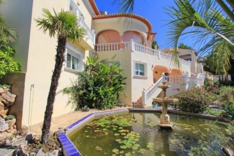 Villa for sale in Altea, Alicante, Spain 3 bedrooms, 380 sq.m. No. 43683 - photo 4