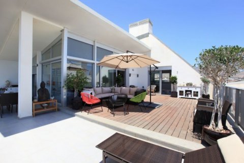 Penthouse for sale in La Cala, Alicante, Spain 2 bedrooms, 130 sq.m. No. 44908 - photo 1