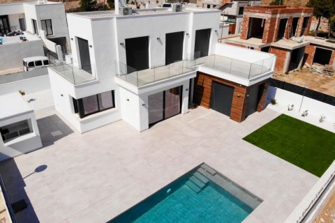 Villa for sale in Polop, Alicante, Spain 3 bedrooms, 272 sq.m. No. 41529 - photo 4