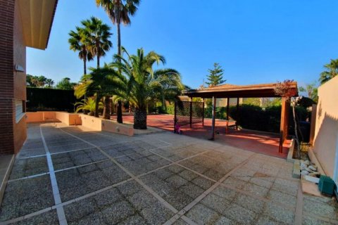 Villa for sale Benidorm, Alicante, Spain 7 bedrooms, 650 sq.m. No. 42610 - photo 4
