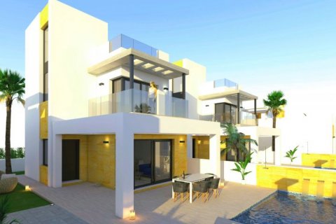 Villa for sale in Torrevieja, Alicante, Spain 3 bedrooms, 209 sq.m. No. 43345 - photo 1