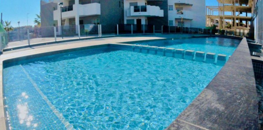 Apartment in Alicante, Spain 2 bedrooms, 109 sq.m. No. 45774
