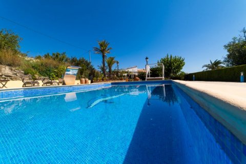 Villa for sale Benissa, Alicante, Spain 3 bedrooms, 231 sq.m. No. 41936 - photo 2