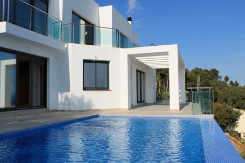 Villa for sale in Benissa, Alicante, Spain 3 bedrooms, 320 sq.m. No. 44435 - photo 4