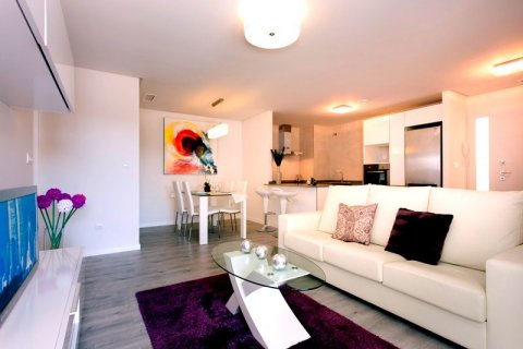 Apartment for sale in Villamartin, Alicante, Spain 2 bedrooms, 141 sq.m. No. 43471 - photo 10