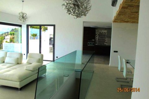 Villa for sale in Altea, Alicante, Spain 4 bedrooms, 640 sq.m. No. 44384 - photo 9