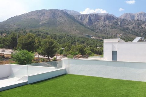 Villa for sale in Polop, Alicante, Spain 3 bedrooms, 100 sq.m. No. 41504 - photo 3