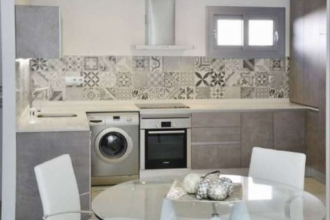 Townhouse for sale in Torrevieja, Alicante, Spain 2 bedrooms, 78 sq.m. No. 46453 - photo 6