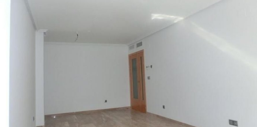 Apartment in Alicante, Spain 2 bedrooms, 80 sq.m. No. 45965
