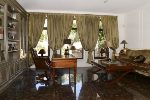 Villa for sale in Moraira, Alicante, Spain 6 bedrooms, 550 sq.m. No. 44245 - photo 6