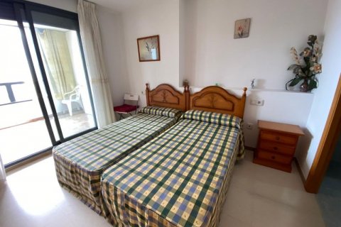 Apartment for sale in Benidorm, Alicante, Spain 2 bedrooms, 100 sq.m. No. 42551 - photo 9