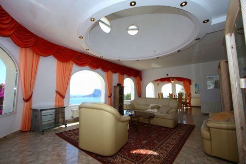 Villa for sale in Calpe, Alicante, Spain 4 bedrooms, 303 sq.m. No. 42723 - photo 8