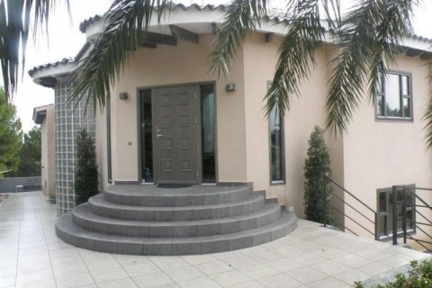 Villa for sale in Altea, Alicante, Spain 4 bedrooms, 800 sq.m. No. 44383 - photo 5