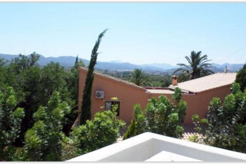 Villa for sale in Javea, Alicante, Spain 4 bedrooms, 297 sq.m. No. 45055 - photo 10