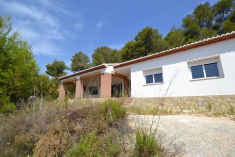 Villa for sale in Javea, Alicante, Spain 3 bedrooms, 159 sq.m. No. 45902 - photo 1