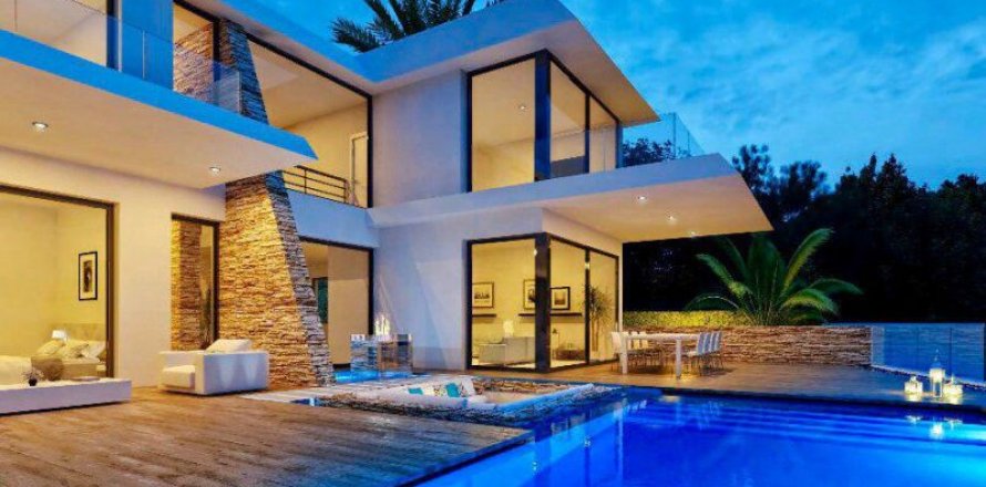 Villa in Benidorm, Alicante, Spain 5 bedrooms, 566 sq.m. No. 43052