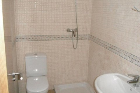 Apartment for sale in Alicante, Spain 4 bedrooms, 170 sq.m. No. 46093 - photo 8