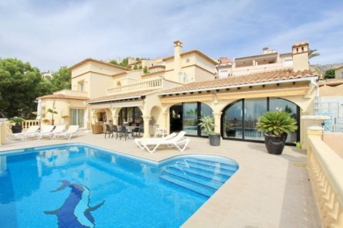 Villa for sale in Altea, Alicante, Spain 4 bedrooms, 300 sq.m. No. 45617 - photo 2