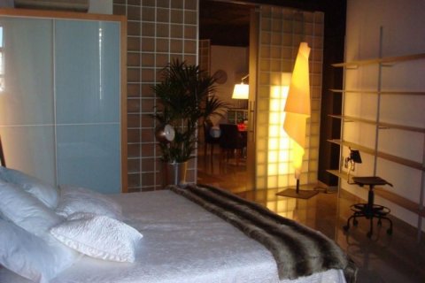 Apartment for sale in Benidorm, Alicante, Spain 1 bedroom, 60 sq.m. No. 46036 - photo 3