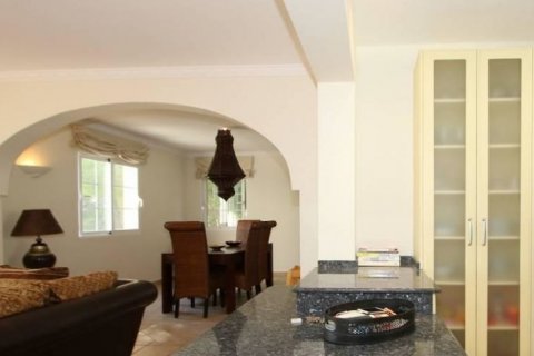 Villa for sale in Altea, Alicante, Spain 6 bedrooms, 475 sq.m. No. 43830 - photo 10